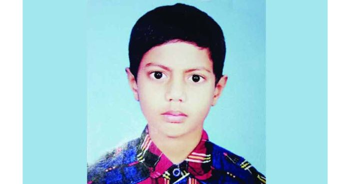এক কিশোরীর বক্তব্যে তদন্তে আলোর রেখা এক কিশোরীর বক্তব্যে তদন্তে আলোর রেখা