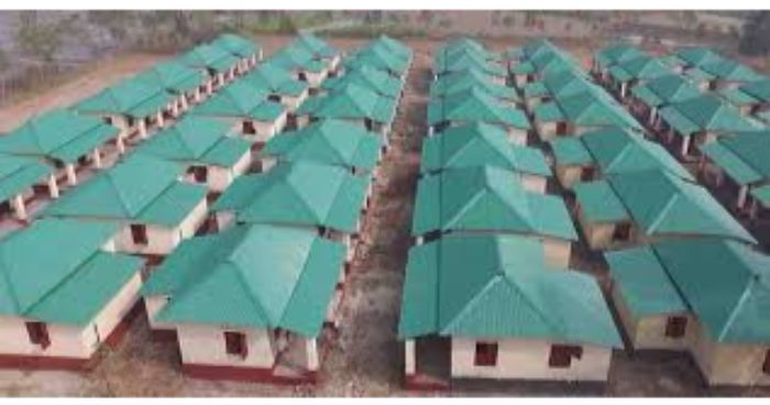 একসঙ্গে ঘর পাচ্ছে ৭০ হাজার পরিবার একসঙ্গে ঘর পাচ্ছে ৭০ হাজার পরিবার