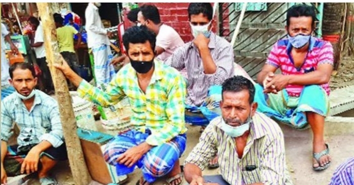 নিম্ন আয়ের মানুষ বড় দুর্দিনে নিম্ন আয়ের মানুষ বড় দুর্দিনে