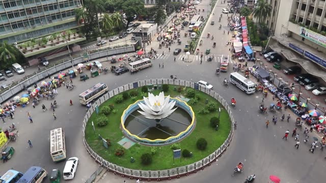 ১৫ জুনের পরেও অফিস ও গণপরিবহন চালু থাকবে ১৫ জুনের পরেও অফিস ও গণপরিবহন চালু থাকবে