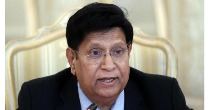 রোহিঙ্গাদের ভাসানচরে না পাঠাতে আন্তর্জাতিক চাপ রোহিঙ্গাদের ভাসানচরে না পাঠাতে আন্তর্জাতিক চাপ