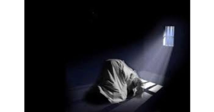 তাহাজ্জুদ: আল্লাহ তায়ালার সান্নিধ্য লাভের অন্যতম মাধ্যম তাহাজ্জুদ: আল্লাহ তায়ালার সান্নিধ্য লাভের অন্যতম মাধ্যম