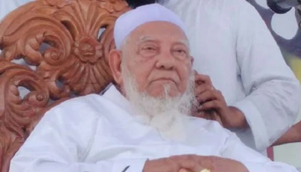হেফাজতে ইসলামের আমির আল্লামা শাহ আহমদ শফী মারা গেছেন