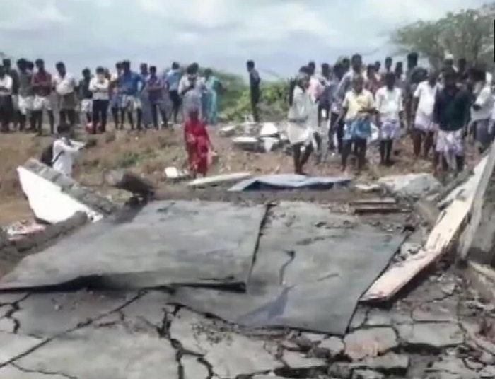 তামিলনাড়ুতে আতশবাজি উৎপাদনের কারখানায় বিস্ফোরনে নিহত ৯