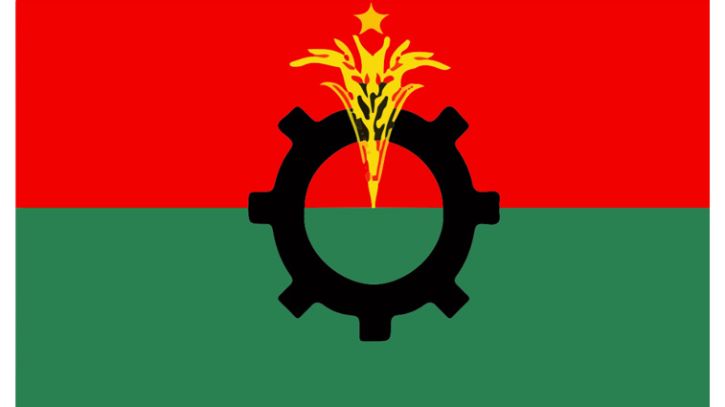 টাঙ্গাইলে তিন আইনজীবী সহ বিএনপির ১২ নেতাকর্মী রিমাণ্ডে টাঙ্গাইলে তিন আইনজীবী সহ বিএনপির ১২ নেতাকর্মী রিমাণ্ডে