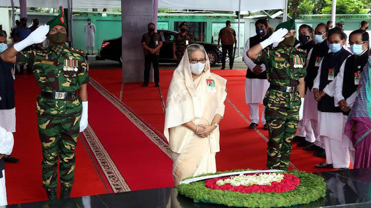 প্রতিষ্ঠাবার্ষিকীতে বঙ্গবন্ধুর প্রতিকৃতিতে প্রধানমন্ত্রীর শ্রদ্ধা প্রতিষ্ঠাবার্ষিকীতে বঙ্গবন্ধুর প্রতিকৃতিতে প্রধানমন্ত্রীর শ্রদ্ধা
