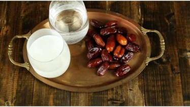 যেভাবে ইফতার করতেন নবীজি (সা.)