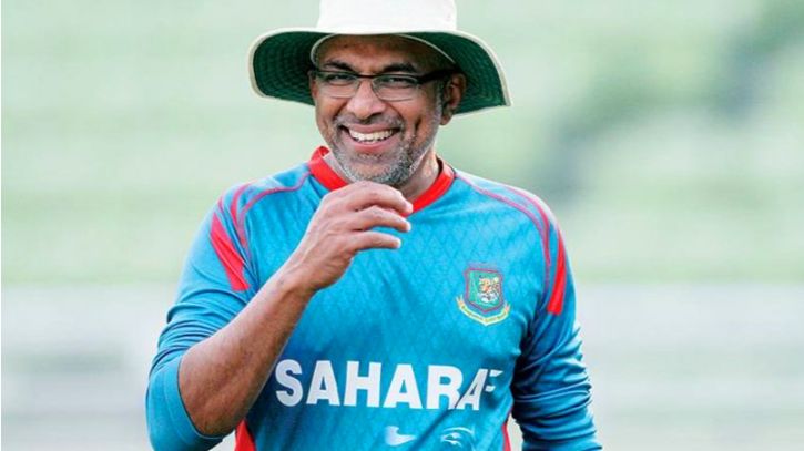 দুই বছরের জন্য হাথুরুসিংয়ে বাংলাদেশের কোচ দুই বছরের জন্য হাথুরুসিংয়ে বাংলাদেশের কোচ