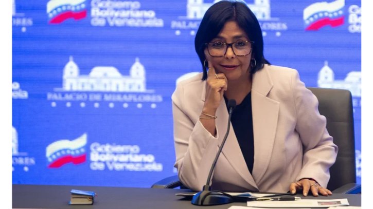 ভেনেজুয়েলায় নতুন তেলমন্ত্রী নিয়োগ অন্তর্বর্তী প্রেসিডেন্টের