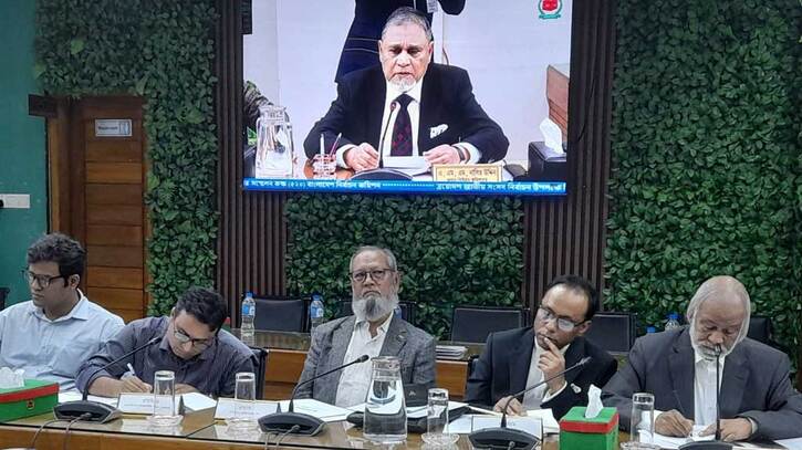 গণভোট নিয়ে করণীয় কী: অধ্যাদেশের অপেক্ষায় ইসি