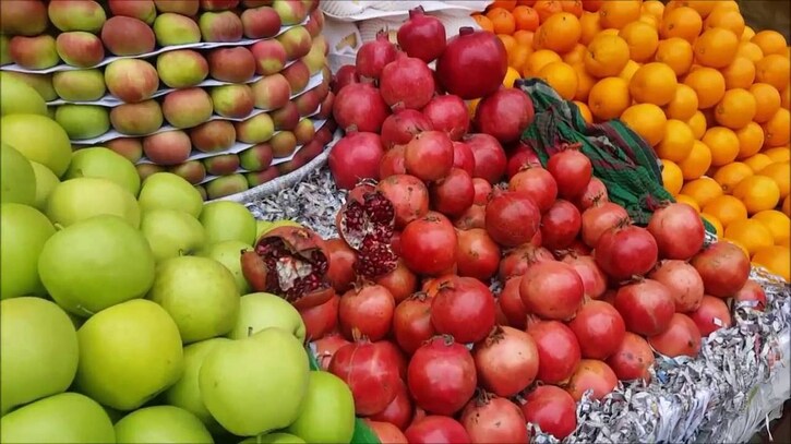 ফল আমদানিতে উৎসে কর কমল ফল আমদানিতে উৎসে কর কমল