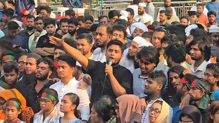 হাসনাত আবদুল্লাহ: আ’লীগ নিষিদ্ধের সুনির্দিষ্ট রোডম্যাপ না এলে ‘মার্চ টু যমুনা’ কর্মসূচি হাসনাত আবদুল্লাহ: আ’লীগ নিষিদ্ধের সুনির্দিষ্ট রোডম্যাপ না এলে ‘মার্চ টু যমুনা’ কর্মসূচি