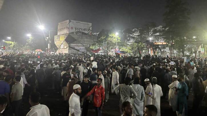 আওয়ামী লীগ নিষিদ্ধের দাবিতে শাহবাগ অবরোধ ‘চলবে’, শনিবার গণজমায়েত আওয়ামী লীগ নিষিদ্ধের দাবিতে শাহবাগ অবরোধ ‘চলবে’, শনিবার গণজমায়েত