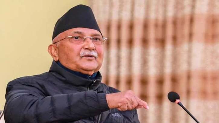 নেপালের প্রধানমন্ত্রী হিসেবে শপথ নিলেন কেপি শর্মা অলি নেপালের প্রধানমন্ত্রী হিসেবে শপথ নিলেন কেপি শর্মা অলি
