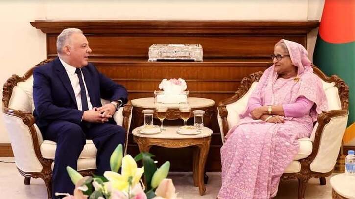 মুসলিম সম্প্রদায়ের উচিত গাজায় গণহত্যার বিরুদ্ধে ঐক্যবদ্ধ হওয়া : প্রধানমন্ত্রী মুসলিম সম্প্রদায়ের উচিত গাজায় গণহত্যার বিরুদ্ধে ঐক্যবদ্ধ হওয়া : প্রধানমন্ত্রী
