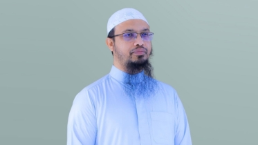 শপিং, গ্রামে ফেরার তাড়া যেন রমাদানের শেষ মুহূর্তের তাৎপর্য ভুলিয়ে