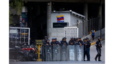 ১১৬ রাজনৈতিক বন্দিকে মুক্তি দিয়েছে ভেনেজুয়েলা সরকার