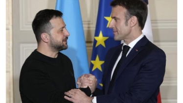 জেলেনস্কির সঙ্গে মাখোঁর বৈঠক শুক্রবার