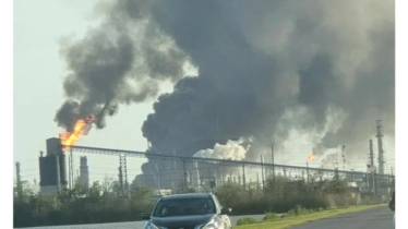 যুক্তরাষ্ট্রের টেক্সাসে তেল শোধনাগারে বিস্ফোরণ