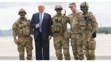 মধ্যপ্রাচ্যে ১০ হাজার সেনা পাঠানোর কথা ভাবছে যুক্তরাষ্ট্র