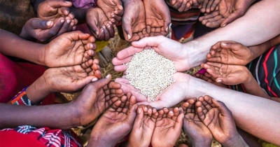 অহেতুক হাত পাতা নিন্দনীয়