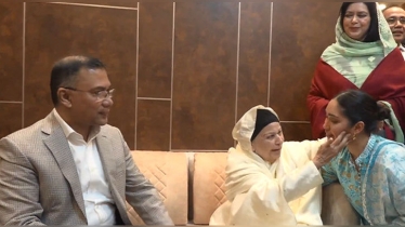 দেড় যুগ পর মাতৃভূমিতে পা রাখলেন তারেক রহমান