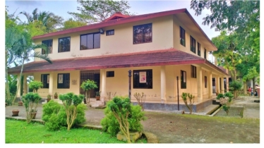 ময়মনসিংহের দরিরামপুরে অবহেলায় জাতীয় কবির স্মৃতিকেন্দ্র