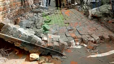 নারায়ণগঞ্জে ভূমিকম্পে দেয়াল ধসে শিশু নিহত