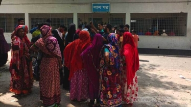 অভাব–অনটনের চাপায় একই পরিবারের চারজনের মৃত্যু