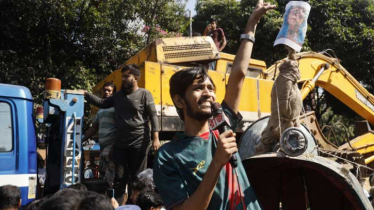 ধানমন্ডি ৩২ নম্বরে ফের বুলডোজার