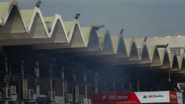 পোড়া কার্গো কমপ্লেক্সের ভল্ট ভেঙে অস্ত্র চুরির অভিযোগ