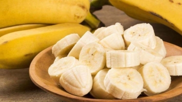 শীতে কলা খেলে যা ঘটে শরীরে