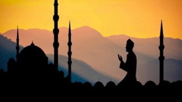 জুমার দিনের ফজিলত ও মর্যাদা