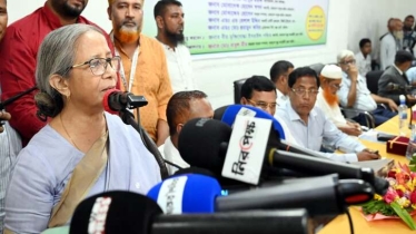 মাছ রক্ষায় মা মাছ ধরা বন্ধ করতে হবে : মৎস্য উপদেষ্টা