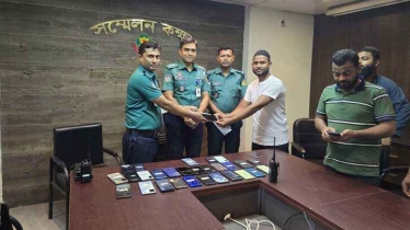 হারানো ৩৯টি মোবাইল উদ্ধার, ফিরিয়ে দিল পল্টন থানা