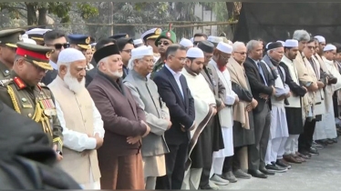 খালেদা জিয়ার জানাজায় অংশ নিলেন তারেক রহমান