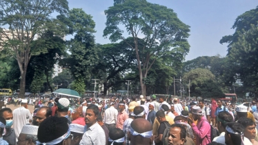বাড়ি ভাড়া ৫ শতাংশ প্রত্যাখ্যান, শিক্ষকদের আন্দোলন চলবে