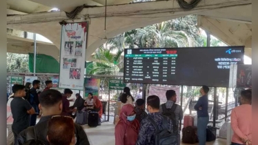 কালভার্ট সংস্কারে ট্রেন চলেছে এক লাইনে, কমলাপুরে সূচি বিপর্যয়