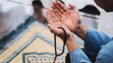 জুমার দিনের বিশেষ ৬টি আমল