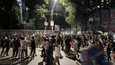 চার দফা দাবিতে রাজধানীতে উত্তেজনা, আন্দোলন সাময়িক স্থগিত