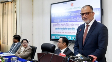 তেলের দাম বাড়ানো ব্যবসায়ীদের ‘কারণ দর্শাও’ নোটিস