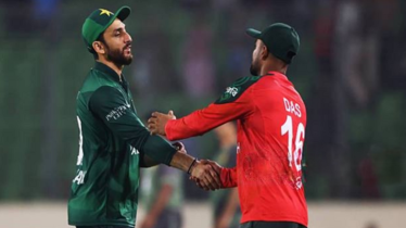 বাংলাদেশের সমর্থনে বিশ্বকাপ প্রস্তুতি স্থগিত করল পাকিস্তান