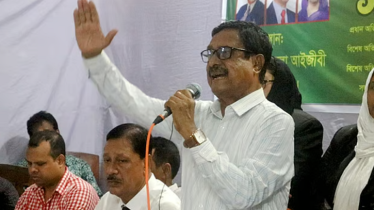 ‘ক্ষমতা থাকলেই টাকা লুট করা যায়’: কিশোরগঞ্জে ফজলুর রহমান