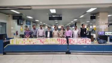 শাহ আমানতে ৮০০ কার্টন সিগারেট জব্দ