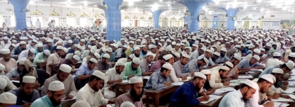 হাটহাজারী মাদরাসায় শুরু হলো ২য় সামায়িক পরীক্ষা