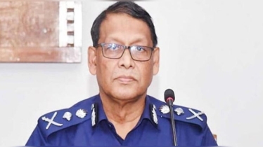 ২৪ ঘণ্টার মধ্যে আইজিপিকে অপসারণে আইনি নোটিশ