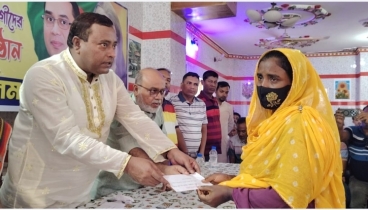 সাভারে বিএনপির প্রতিষ্ঠাবার্ষিকী উপলক্ষে অসুস্থদের আর্থিক সহায়তা