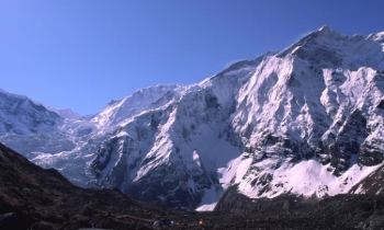 নেপালের হিমলুং হিমাল শৃঙ্গে অস্ট্রেলিয়ান পর্বতারোহীর মৃত্যু