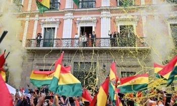 যুক্তরাষ্ট্রের সঙ্গে ১৭ বছর পর পূর্ণাঙ্গ