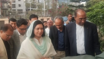 খালেদা জিয়াকে দেখতে এভারকেয়ারে জুবাইদা রহমান